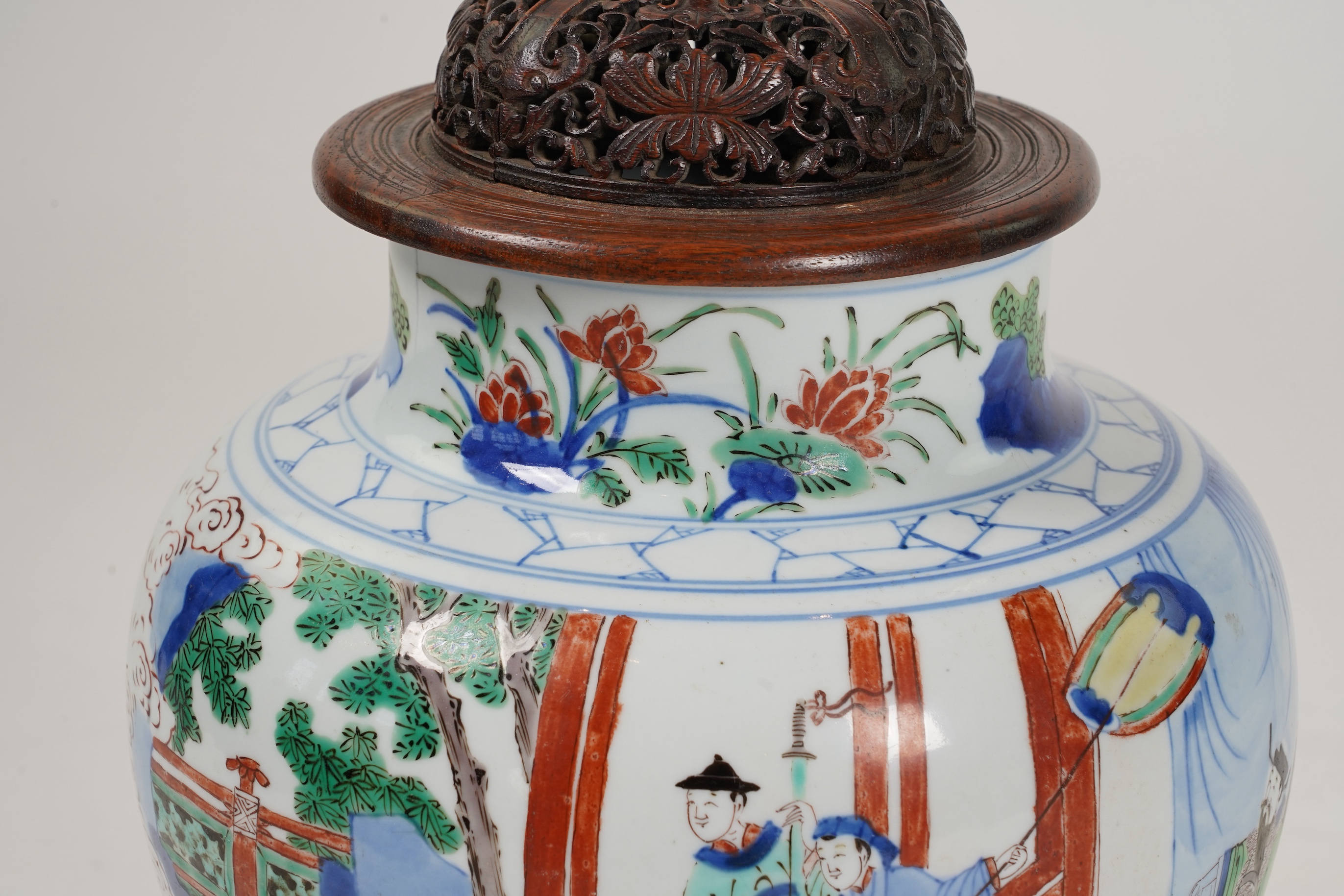A Chinese wucai baluster jar, possibly Shunzhi / Kangxi period